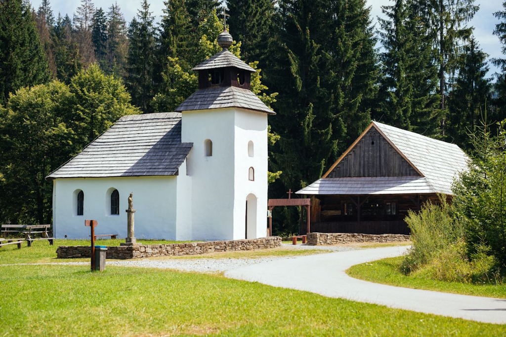 Múzeum Kysuckej dediny vo Vychylovke